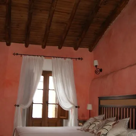 Casa Escobar & Jerez 4*